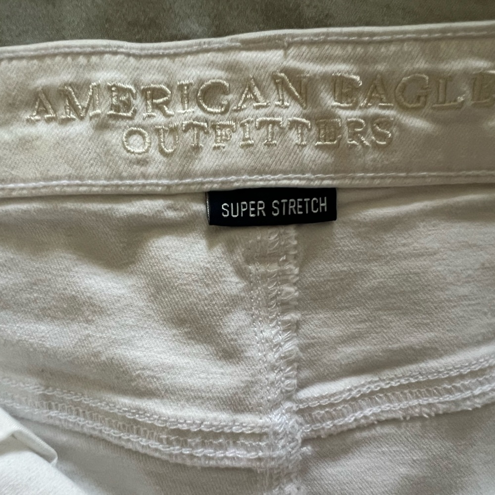 American eagle white shorts - Picture 4 of 5